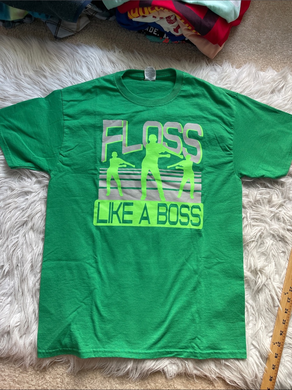 Men's Green 'Floss Like a Boss' Graphic Tee